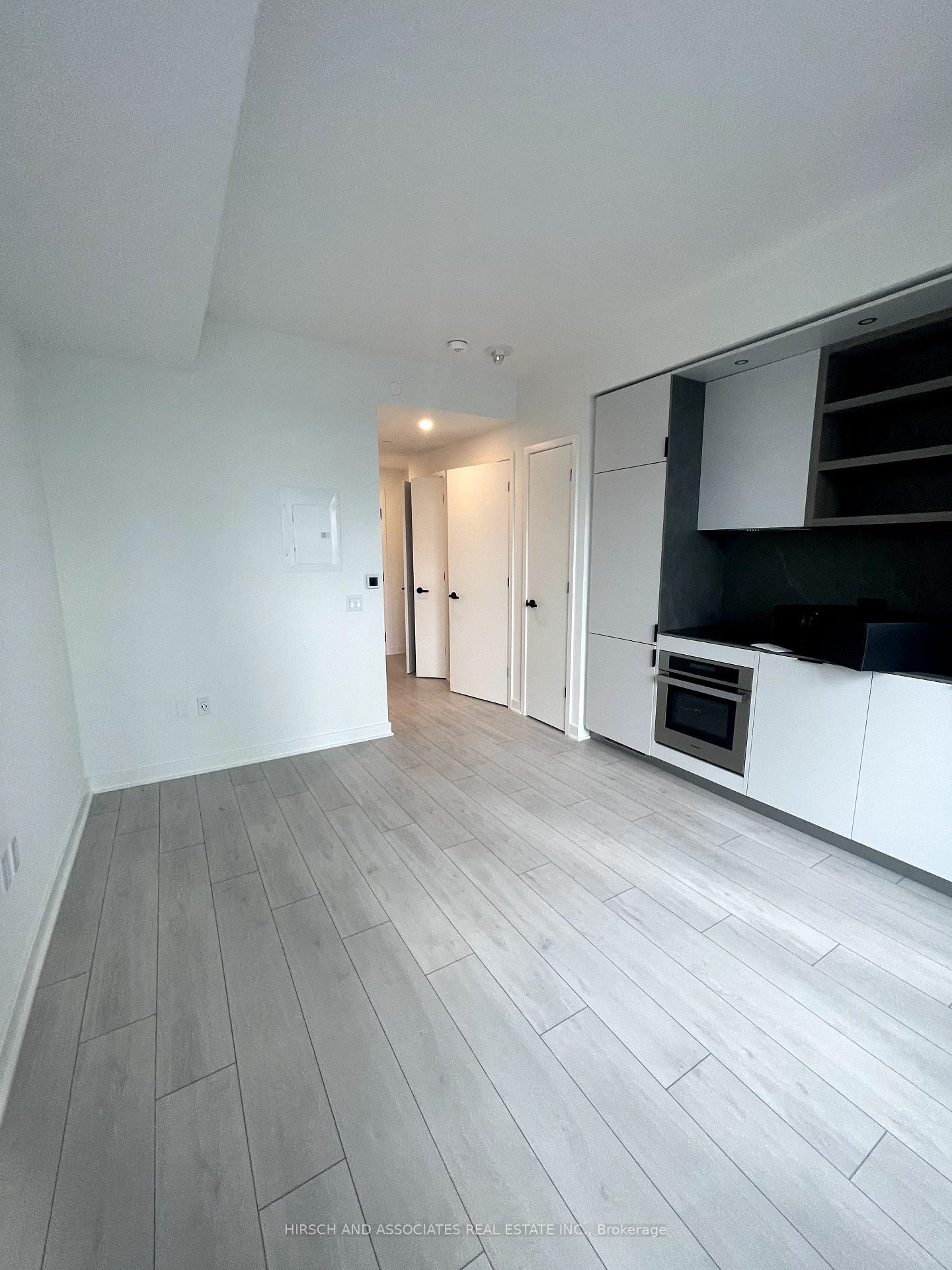 55-charles-street-e-toronto-ontario-c12151040