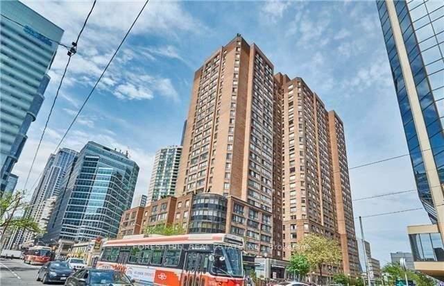 633-bay-street-toronto-ontario-c12151048