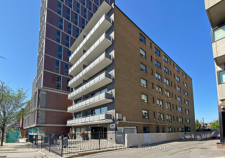 710-spadina-avenue-toronto-ontario-c12151192