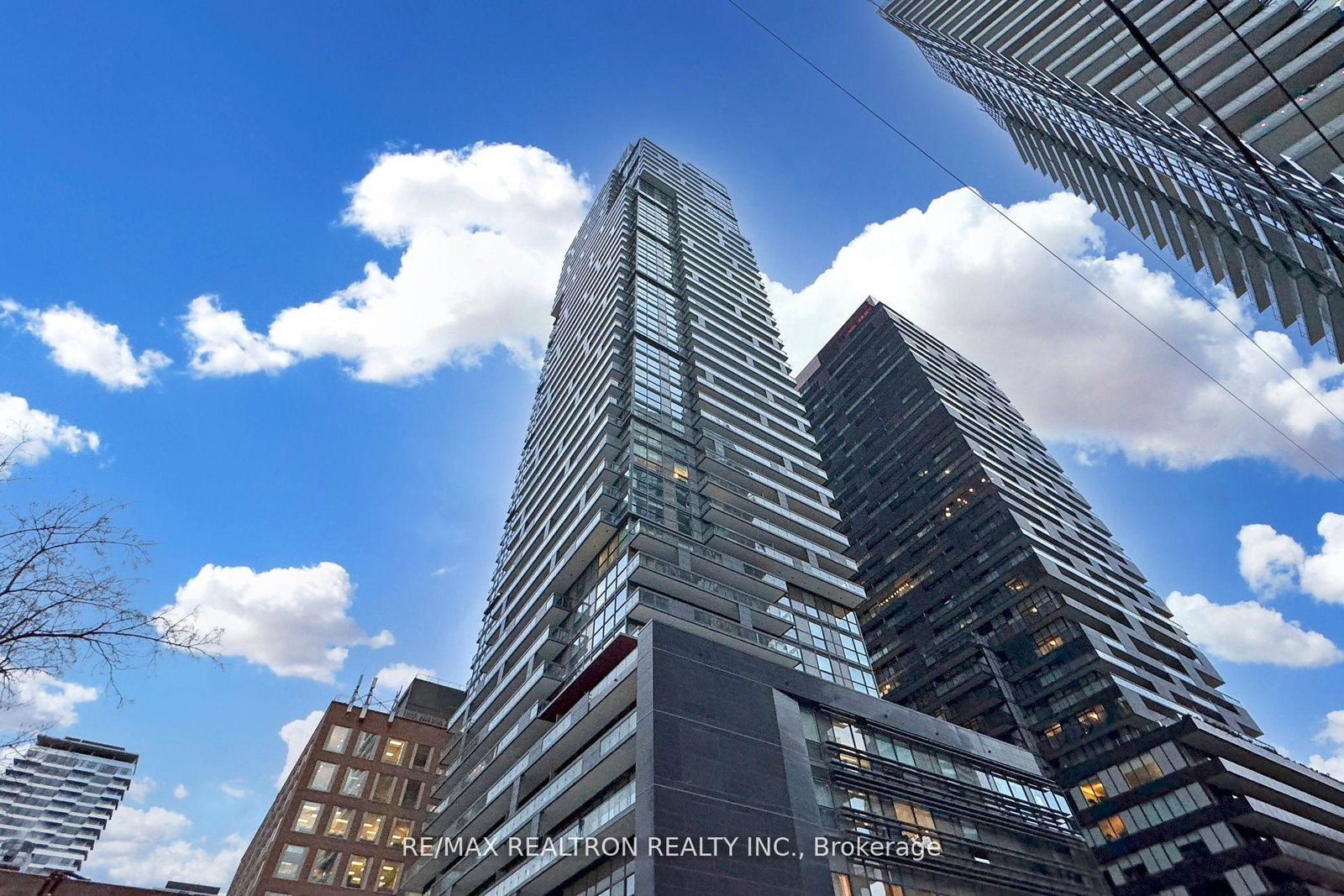 39-roehampton-avenue-toronto-ontario-c12151764
