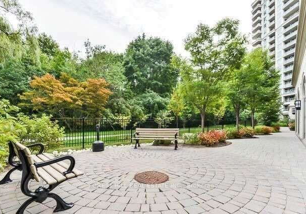 10-bloorview-place-north-york-ontario-c12152469