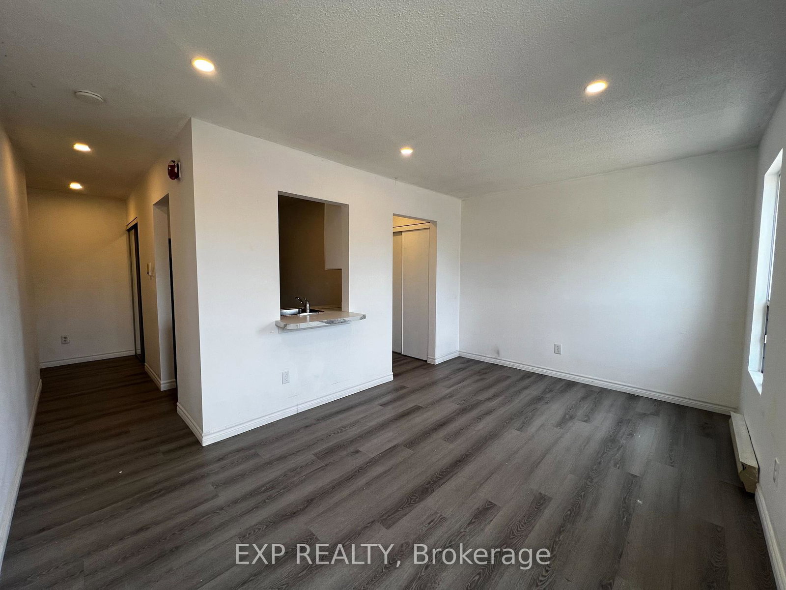 102-greensides-avenue-toronto-ontario-c12153936