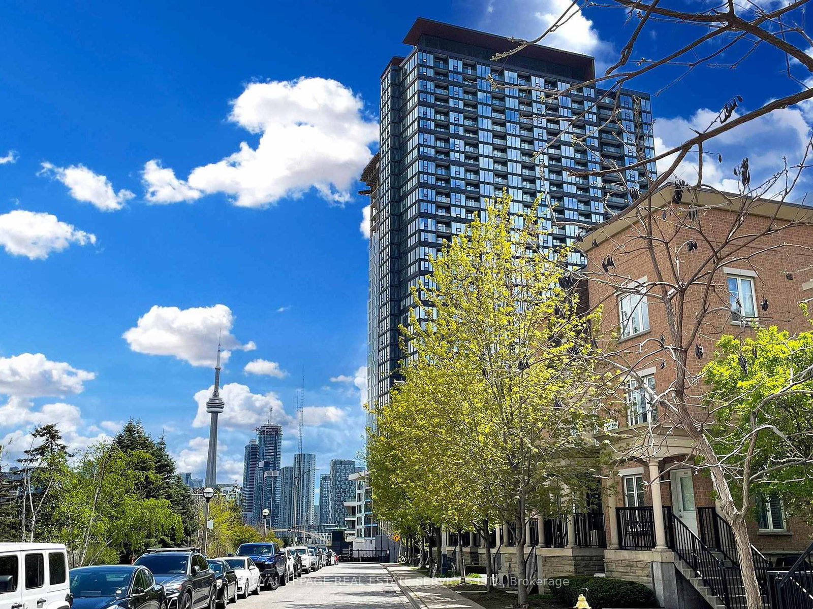 19-western-battery-road-toronto-ontario-c12154122