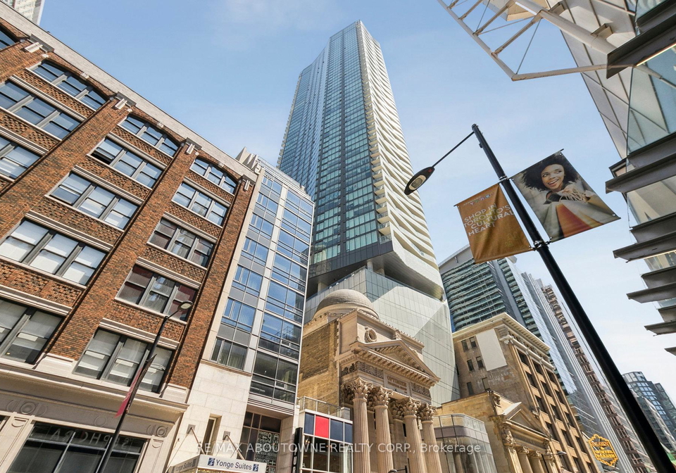 197-yonge-street-toronto-ontario-c12154242