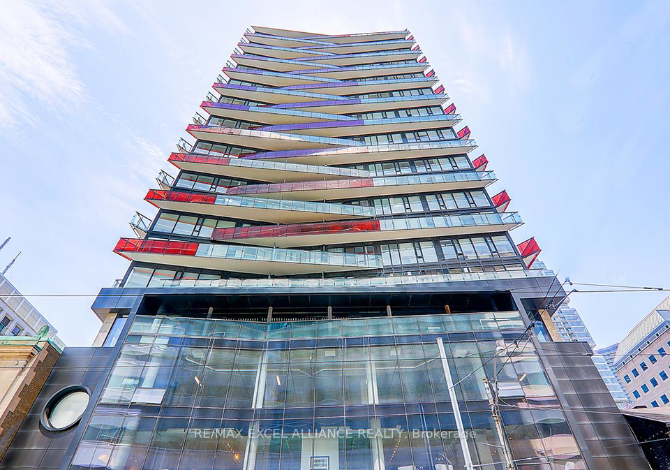 215-queen-street-w-toronto-ontario-c12154852