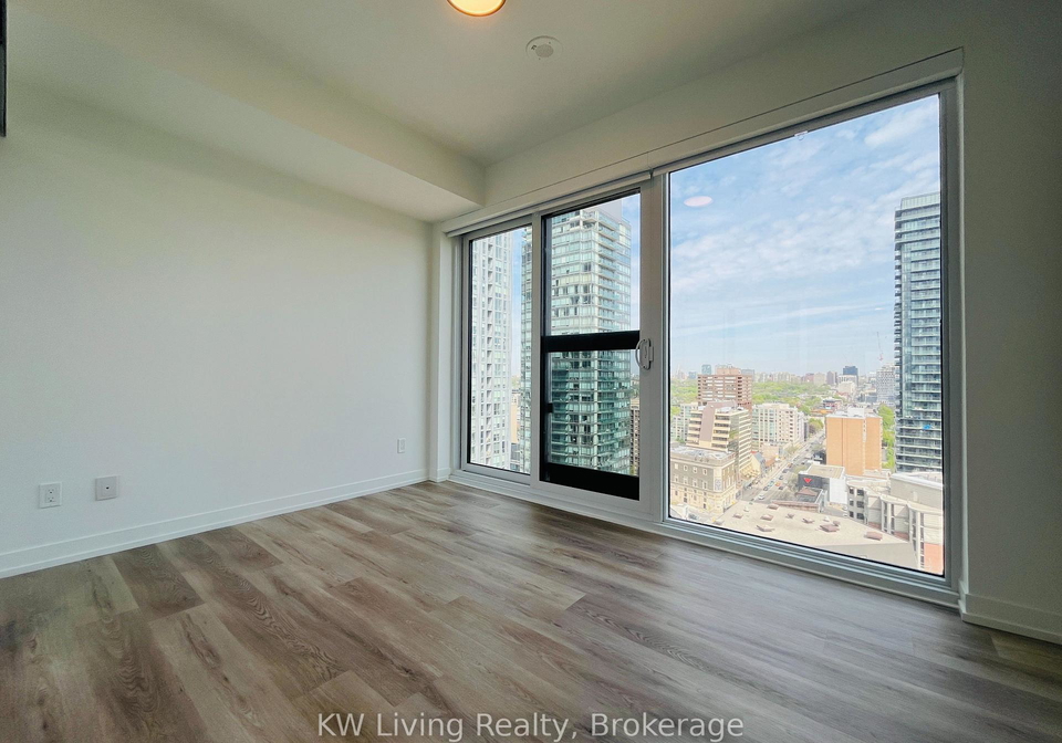 771-yonge-street-toronto-ontario-c12154970