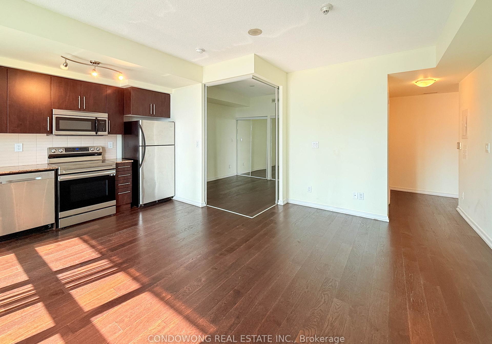 55-bremner-boulevard-toronto-ontario-c12155146