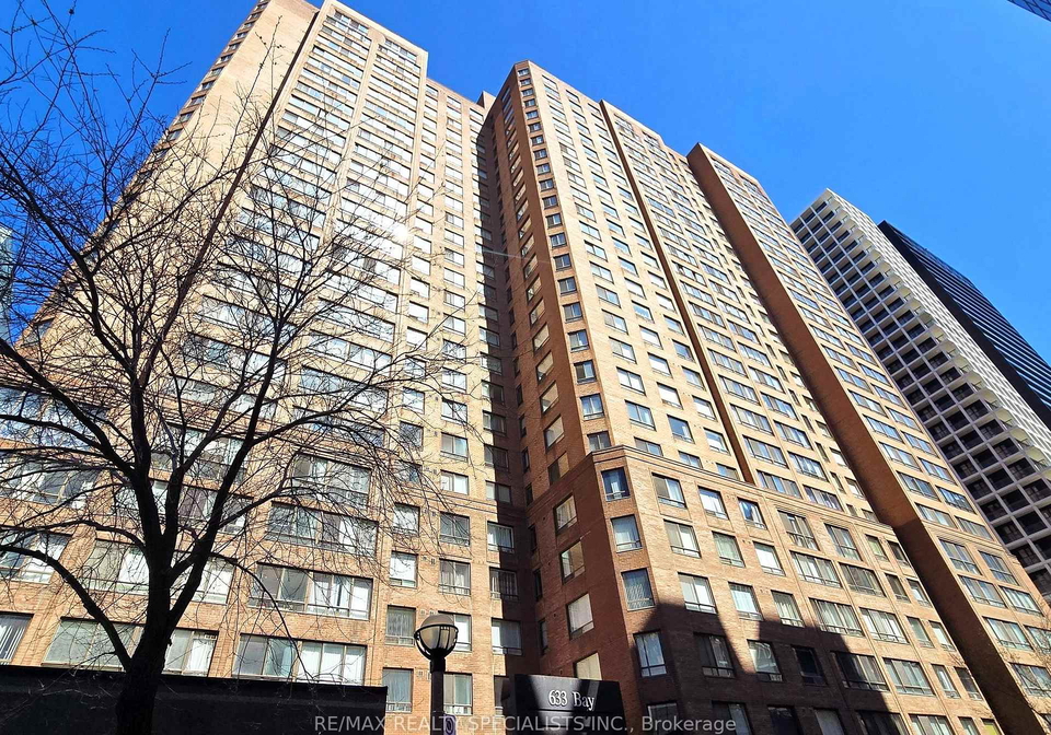 633-bay-street-toronto-ontario-c12155797