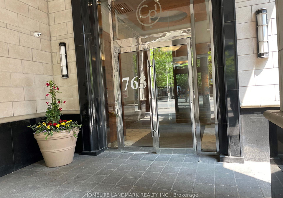 763-bay-street-toronto-ontario-c12155918