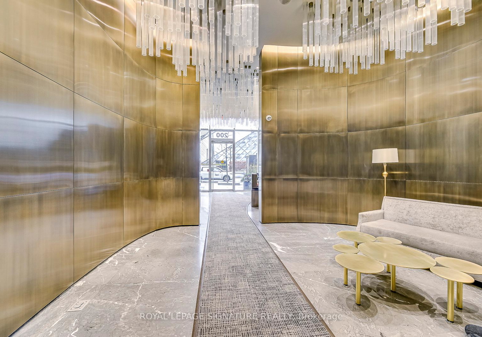 200-bloor-street-w-toronto-ontario-c12156155