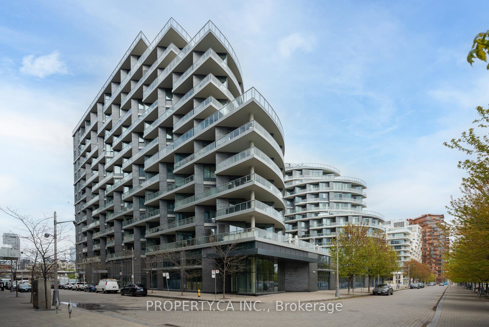 1-edgewater-drive-toronto-ontario-c12156180