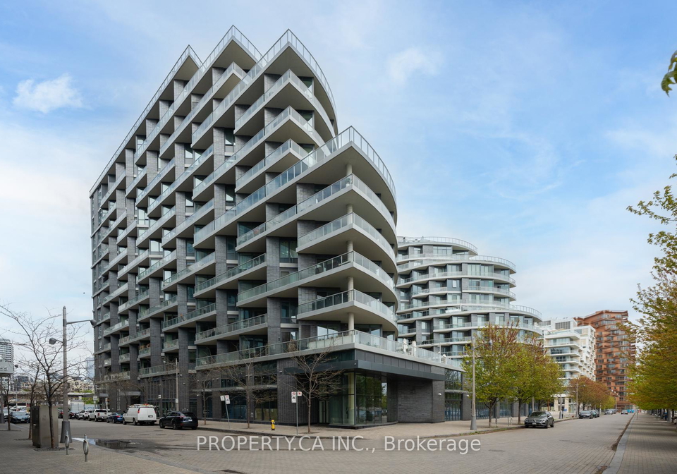 1-edgewater-drive-toronto-ontario-c12156180
