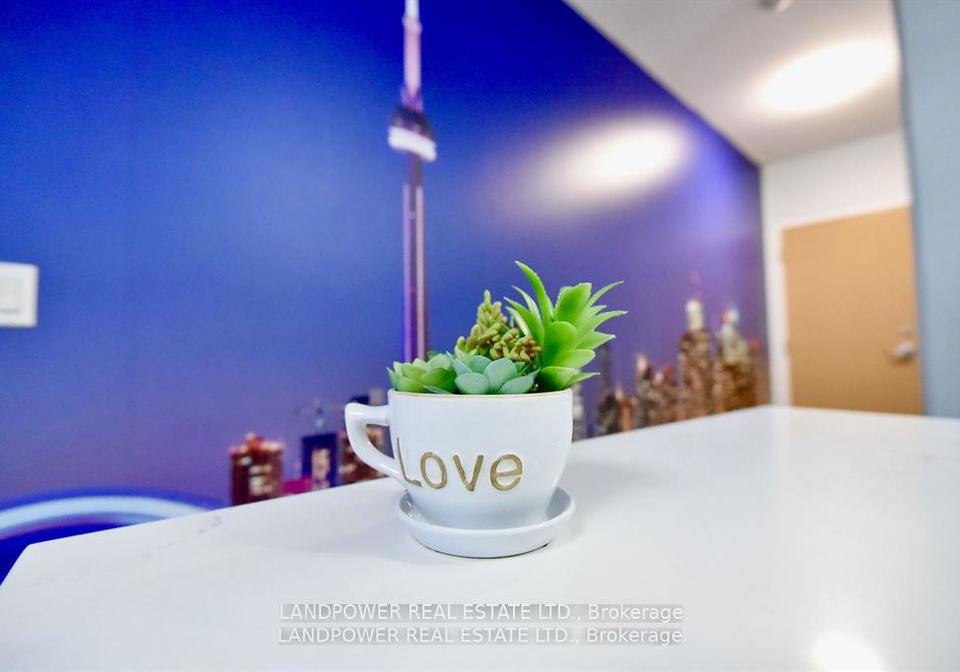503-beecroft-road-toronto-ontario-c12156319