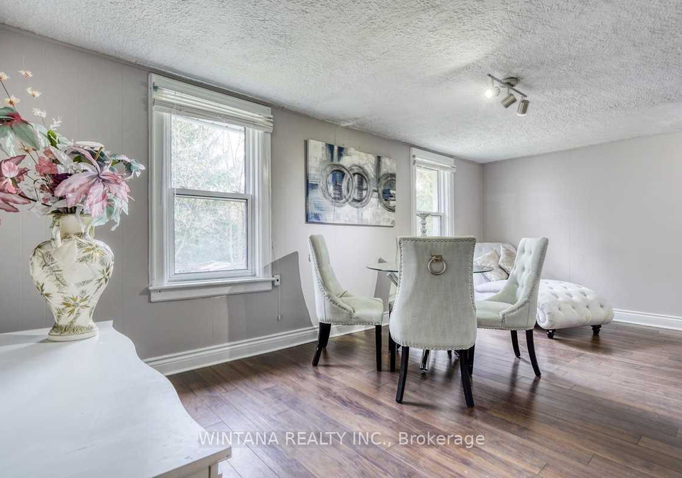 29-whitman-street-north-york-ontario-c12156409