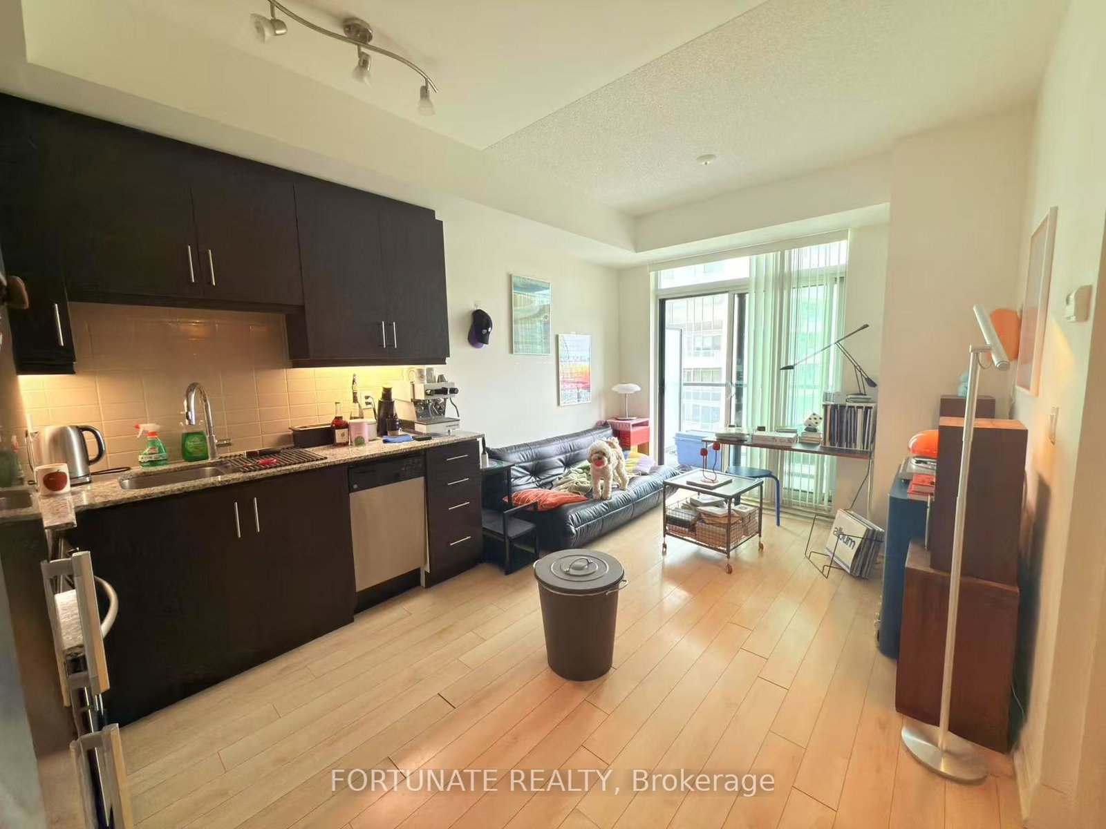 68-canterbury-place-toronto-ontario-c12156743
