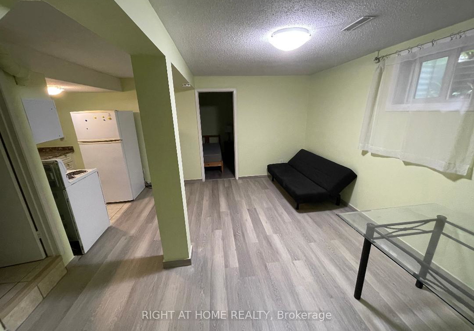 10-henry-welsh-drive-toronto-ontario-c12157767