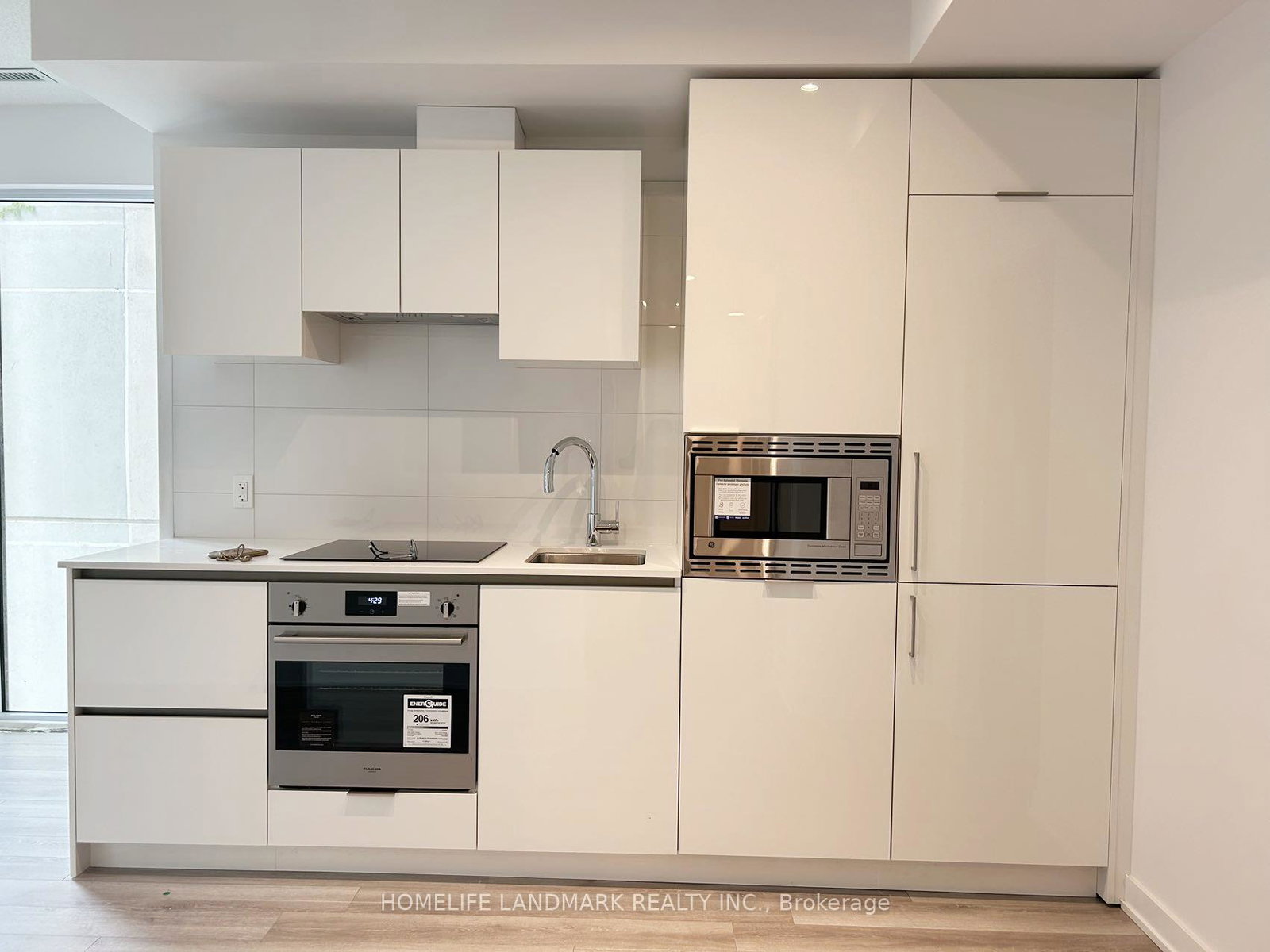 121-st-patrick-street-toronto-ontario-c12158205