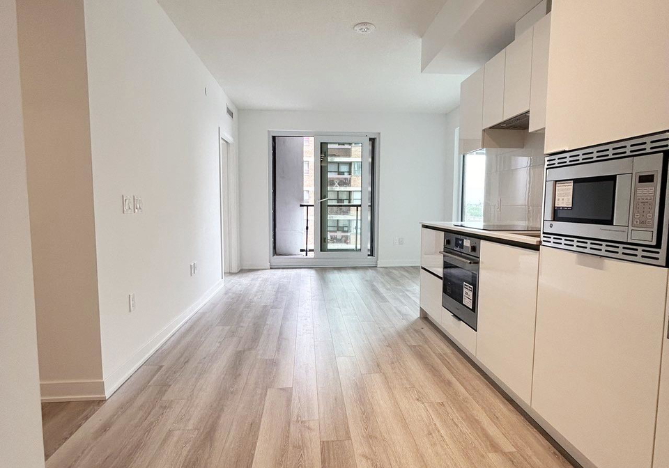 121-st-patrick-street-toronto-ontario-c12158205