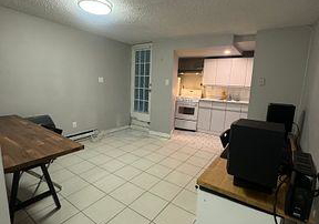 676-bathurst-street-toronto-ontario-c12159032