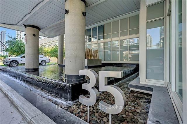 35-mariner-terrace-toronto-ontario-c12159118