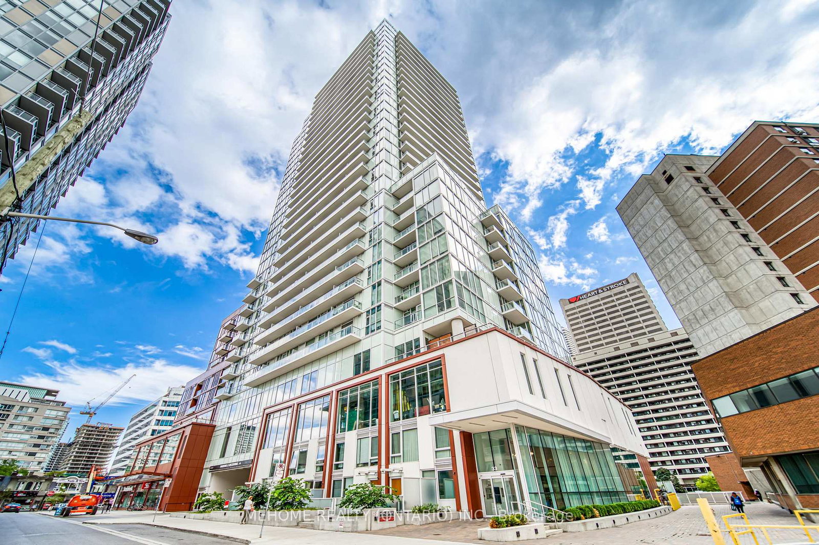 33-helendale-avenue-toronto-ontario-c12159227