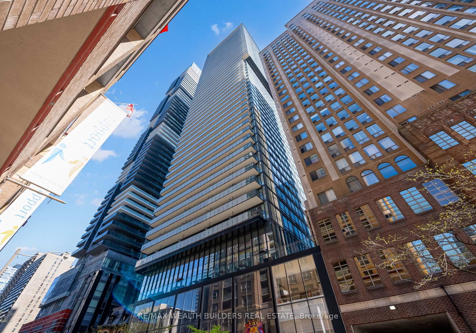 15-grenville-street-toronto-ontario-c12159507