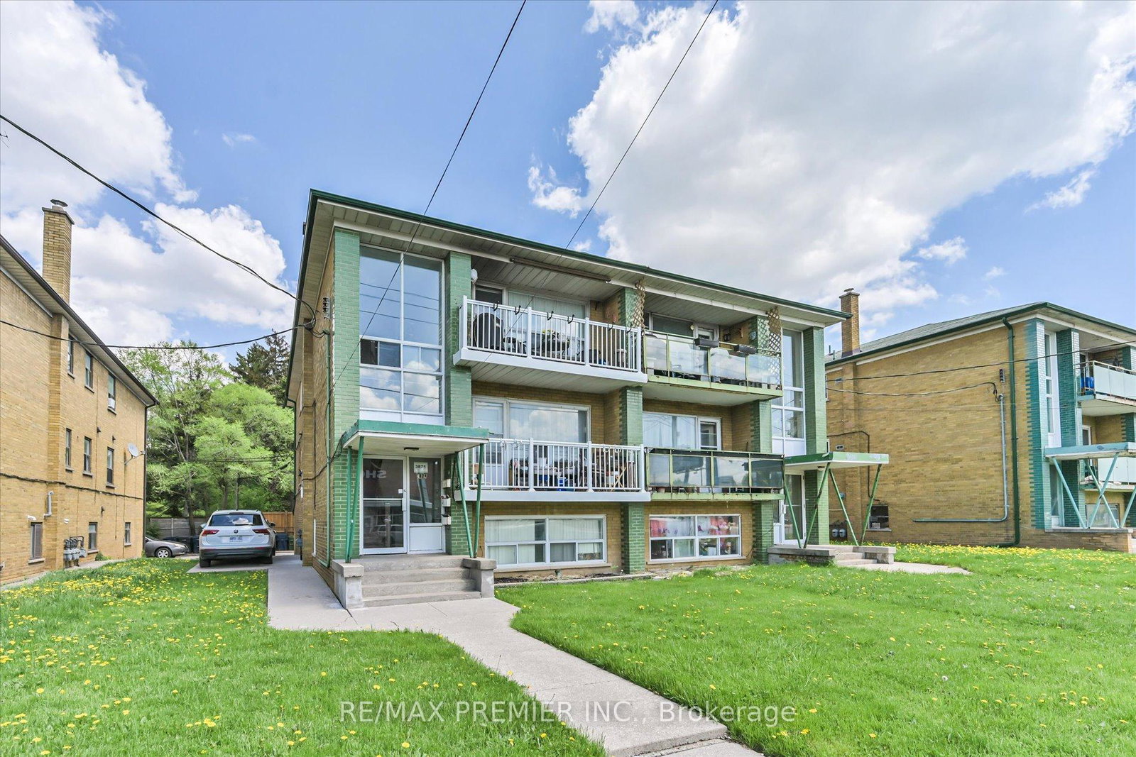 3871-bathurst-street-toronto-ontario-c12159751