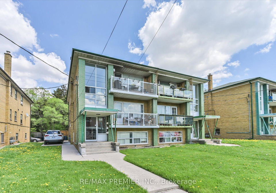 3871-bathurst-street-toronto-ontario-c12159751