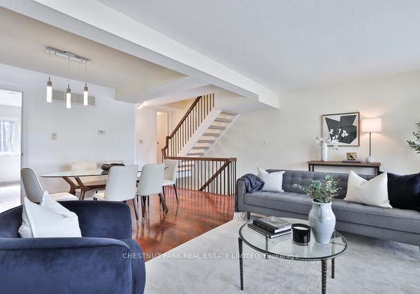 84-flaming-roseway-north-york-ontario-c12160104