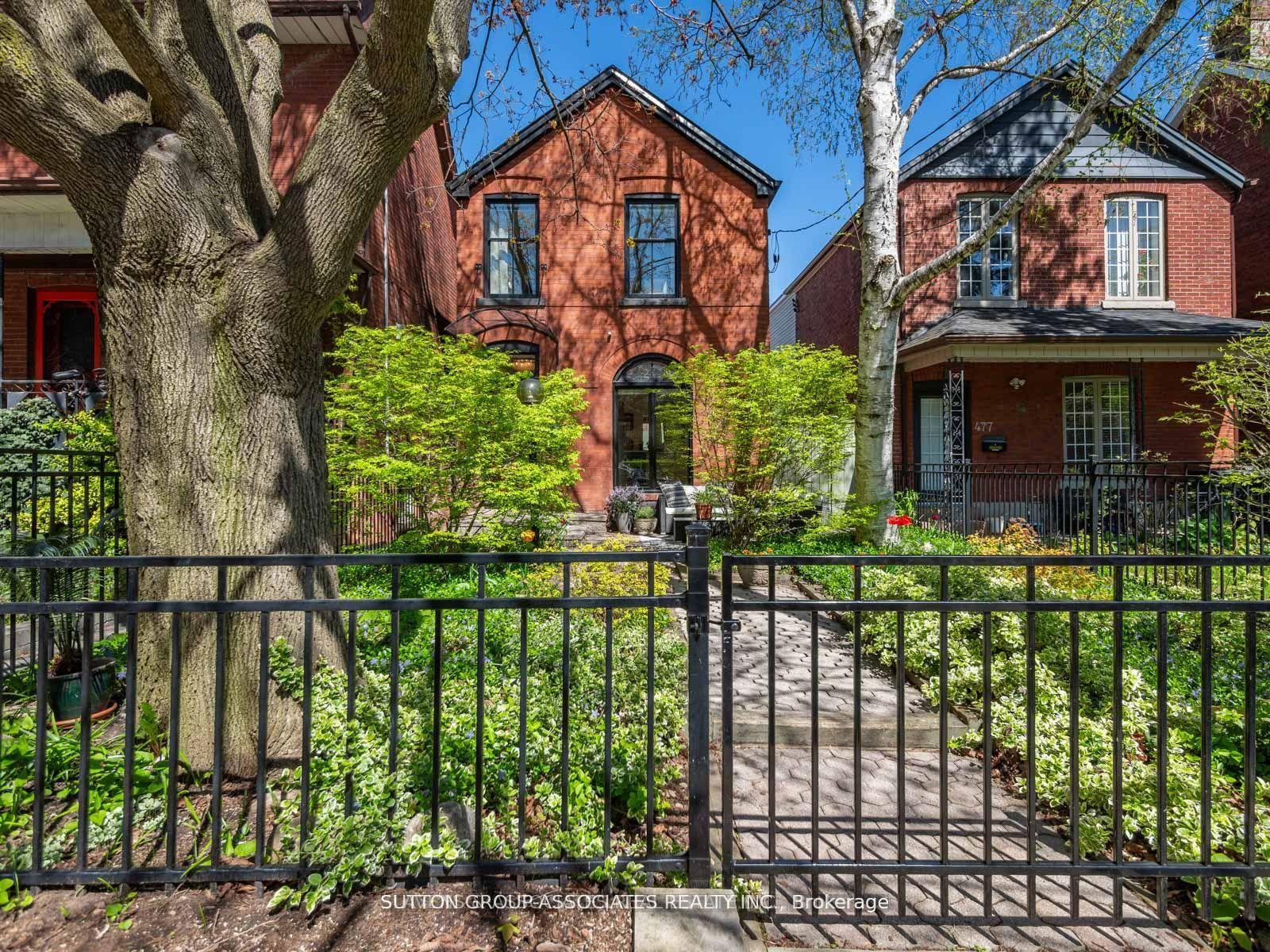 479-clinton-street-toronto-ontario-c12160221