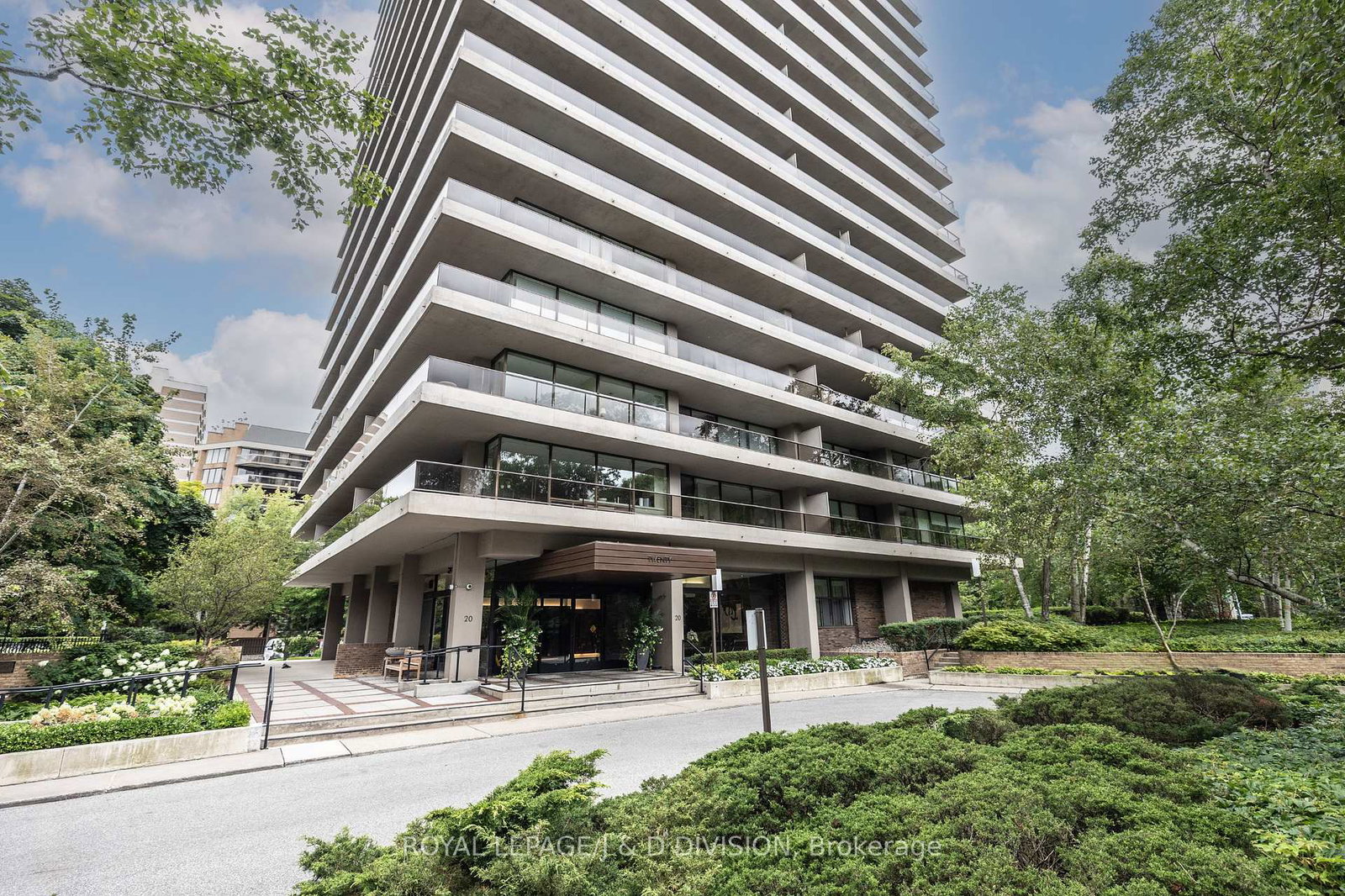 20-avoca-avenue-toronto-ontario-c12160414