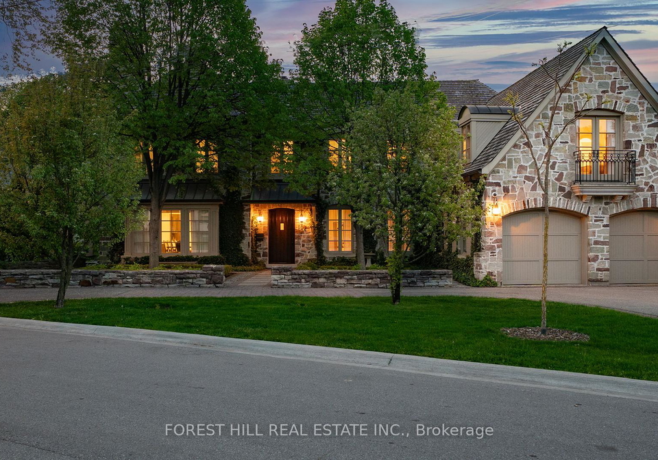 102-sandringham-drive-e-toronto-ontario-c12160657