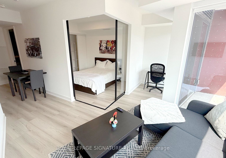 1200-dundas-street-w-toronto-ontario-c12160736