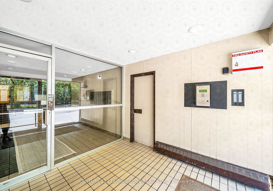 1690-victoria-park-avenue-north-york-ontario-c12161153