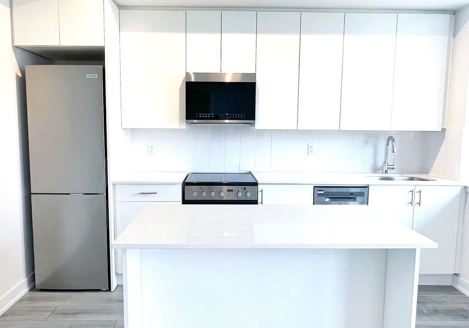 15-ellerslie-avenue-toronto-ontario-c12161359