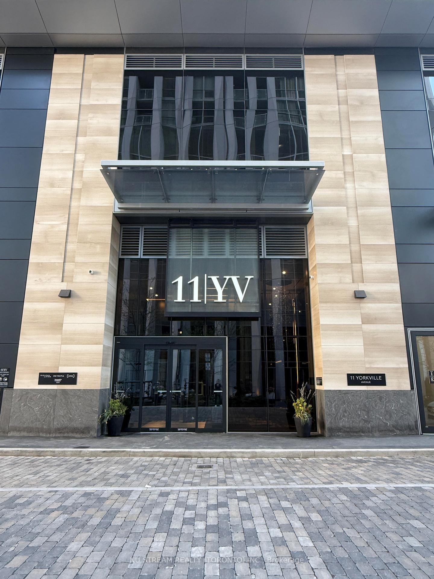 11-yorkville-avenue-toronto-ontario-c12161439