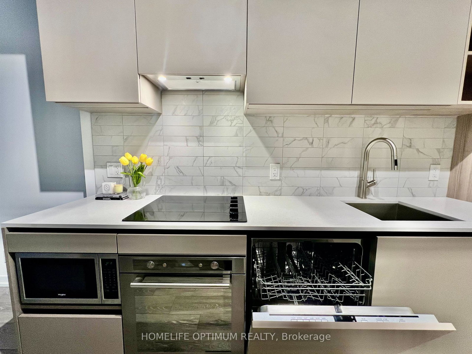 55-mercer-street-toronto-ontario-c12161467