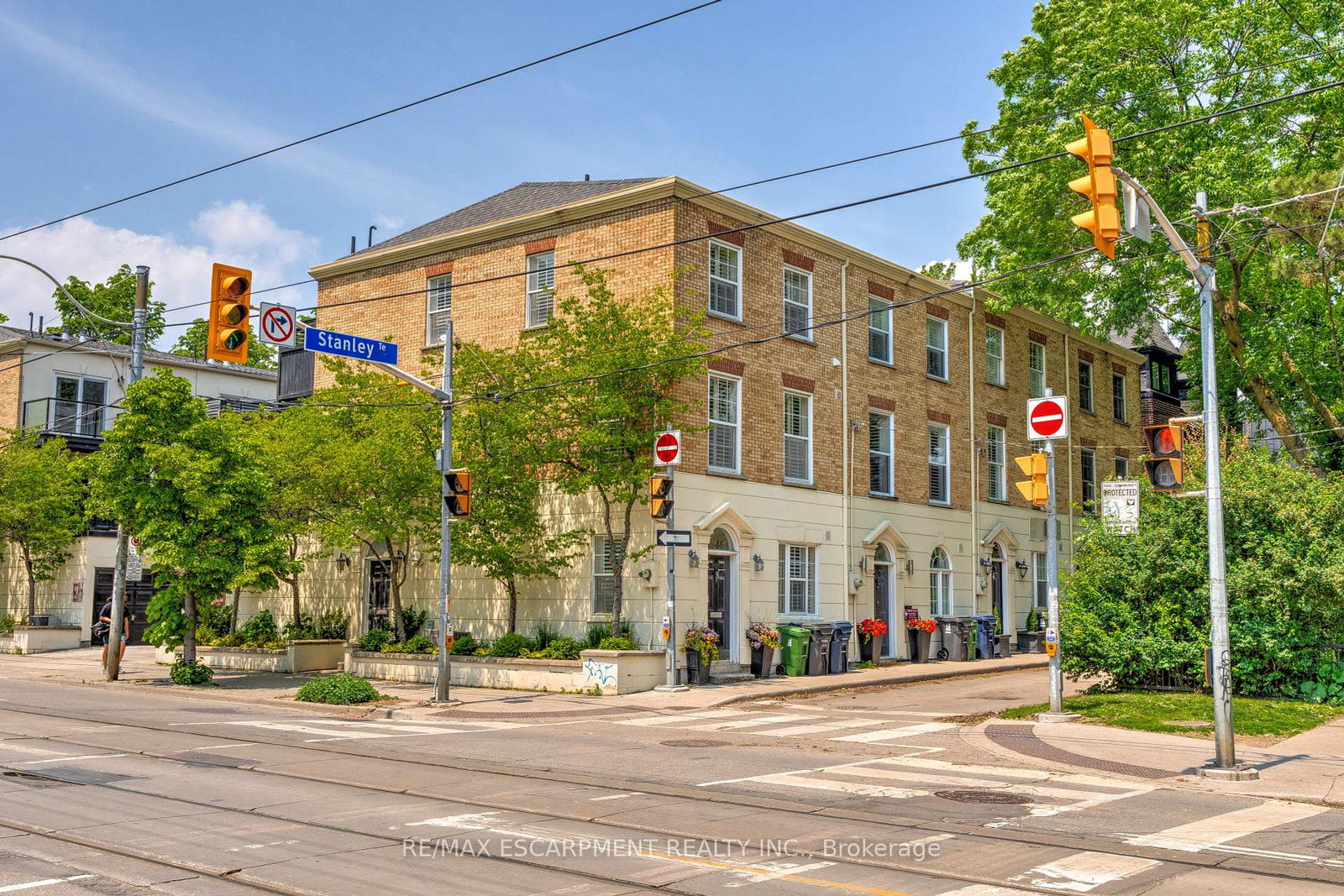 46-stanley-terrace-toronto-ontario-c12161919