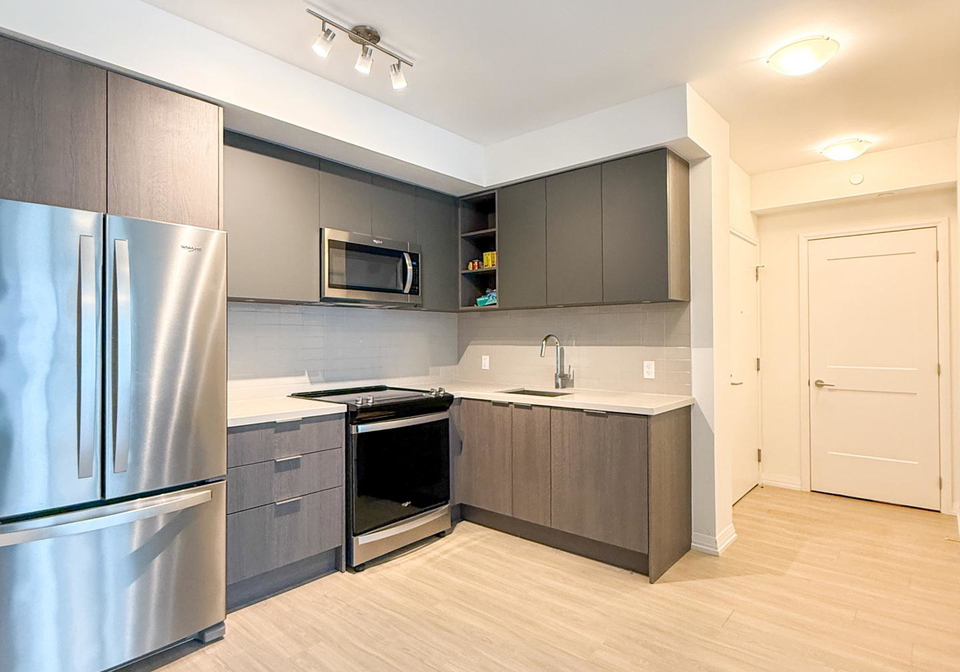 25-holly-street-w-toronto-ontario-c12162255