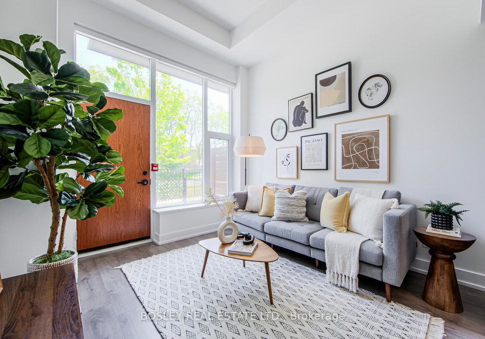 25-adra-grado-way-north-york-ontario-c12162356