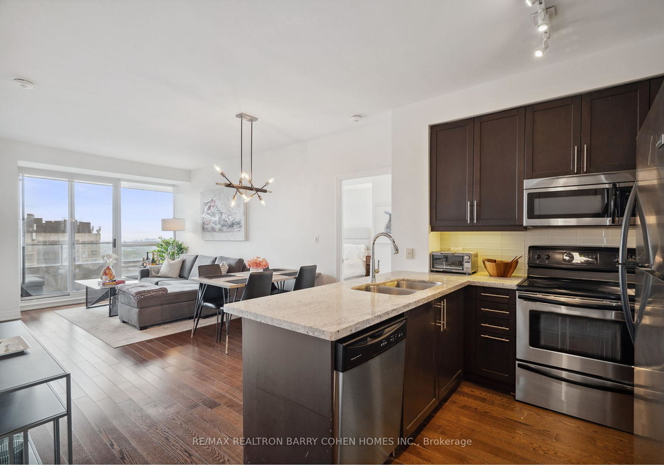 500-st-clair-avenue-w-toronto-ontario-c12162431