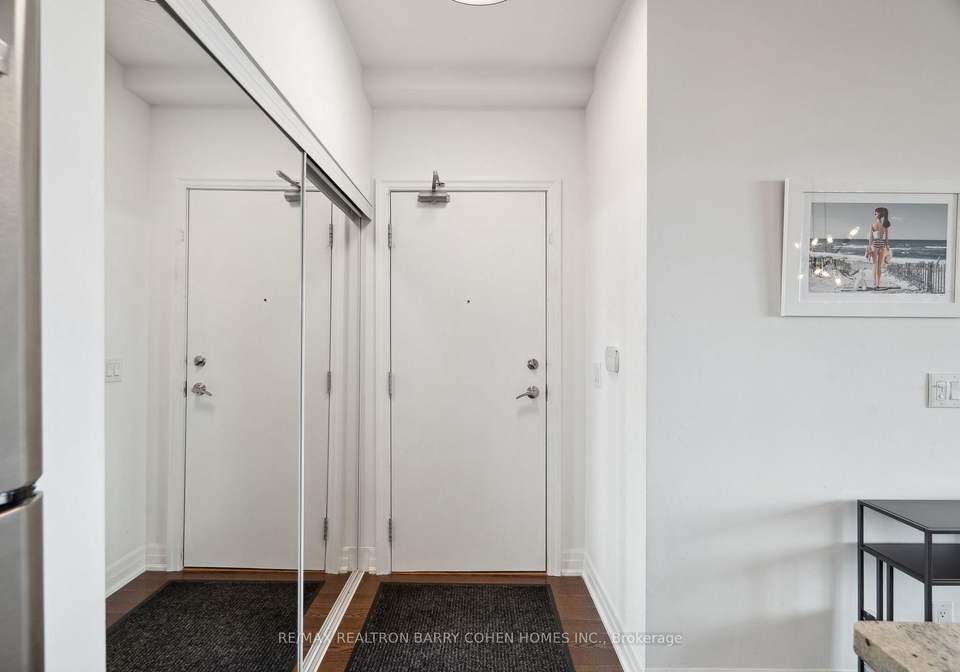 500-st-clair-avenue-w-toronto-ontario-c12162431