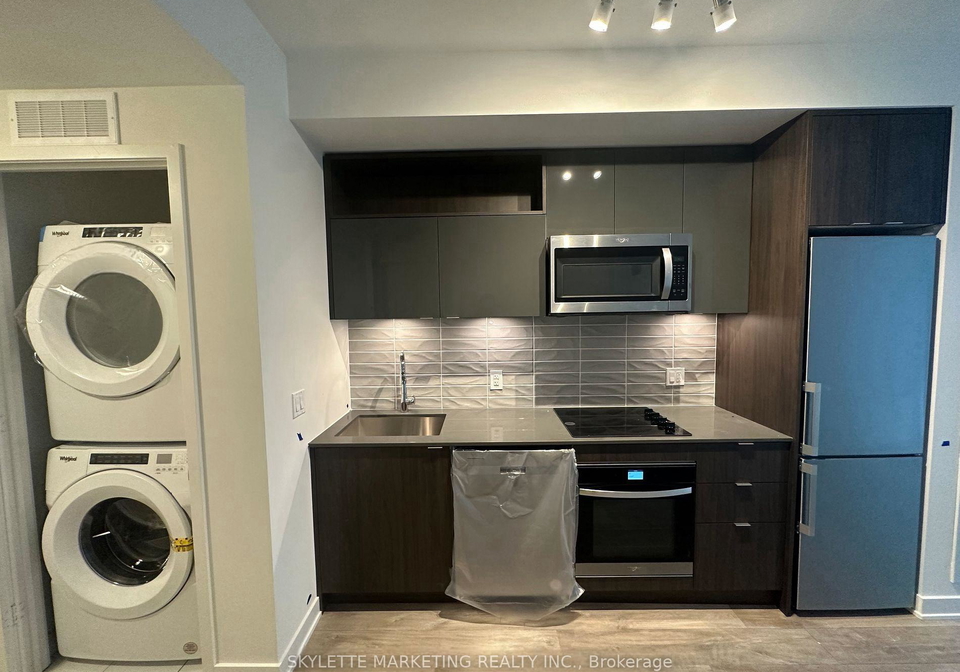 70-princess-street-toronto-ontario-c12163252