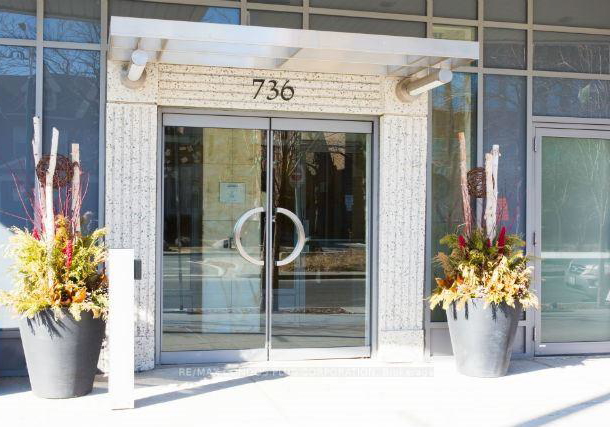 736-spadina-avenue-toronto-ontario-c12163590