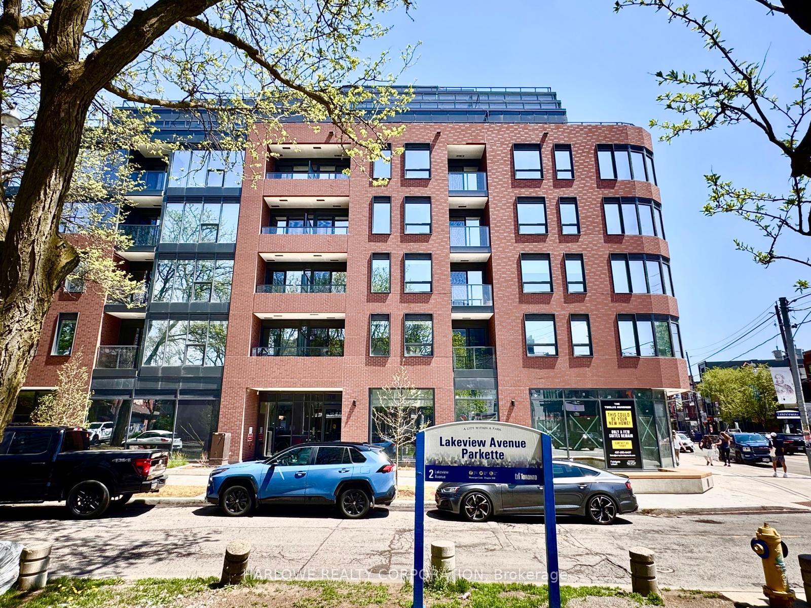 5-lakeview-avenue-toronto-ontario-c12164385