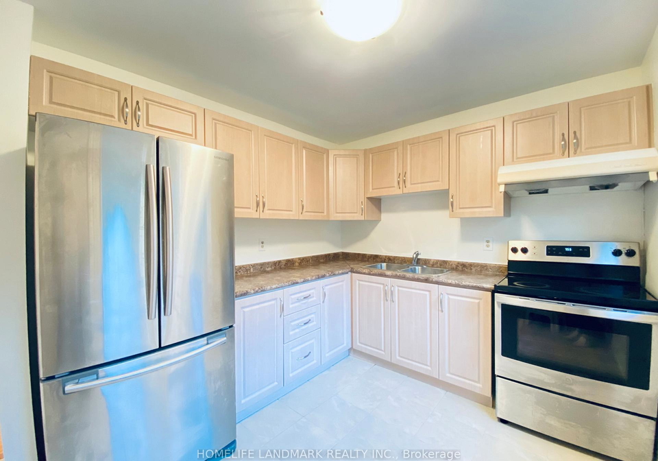 7-rye-meadoway-north-york-ontario-c12164464