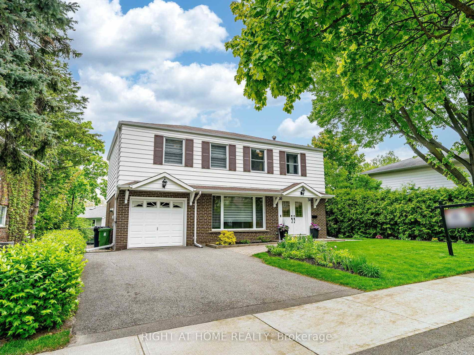 30-parfield-drive-north-york-ontario-c12164599