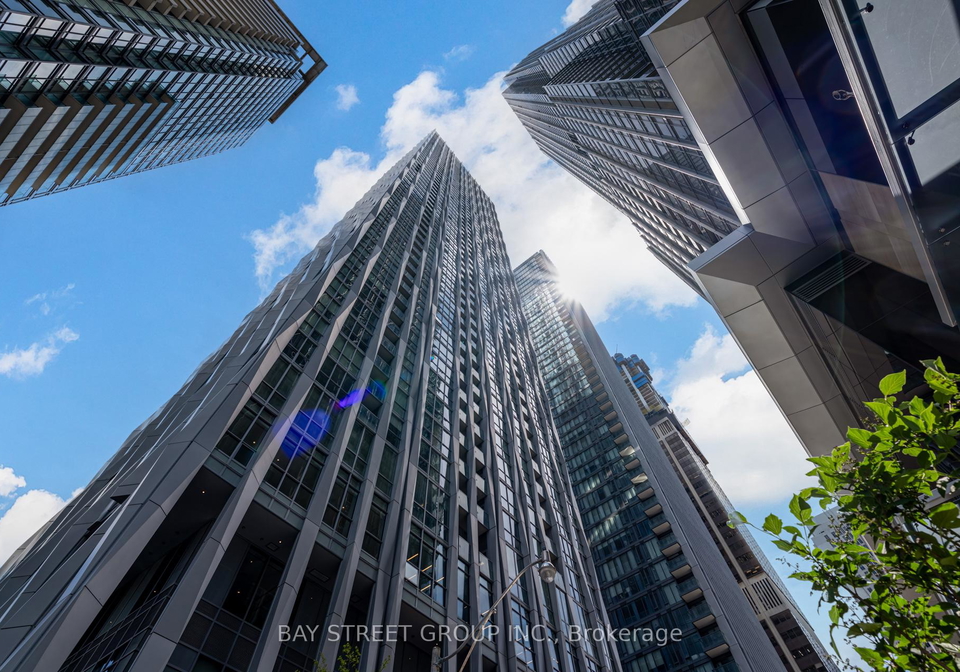 1-yorkville-avenue-toronto-ontario-c12164869