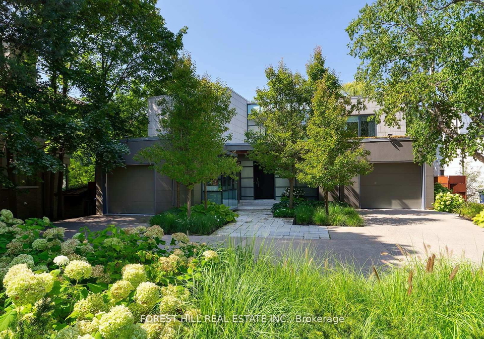 19-alderbrook-drive-north-york-ontario-c12165078
