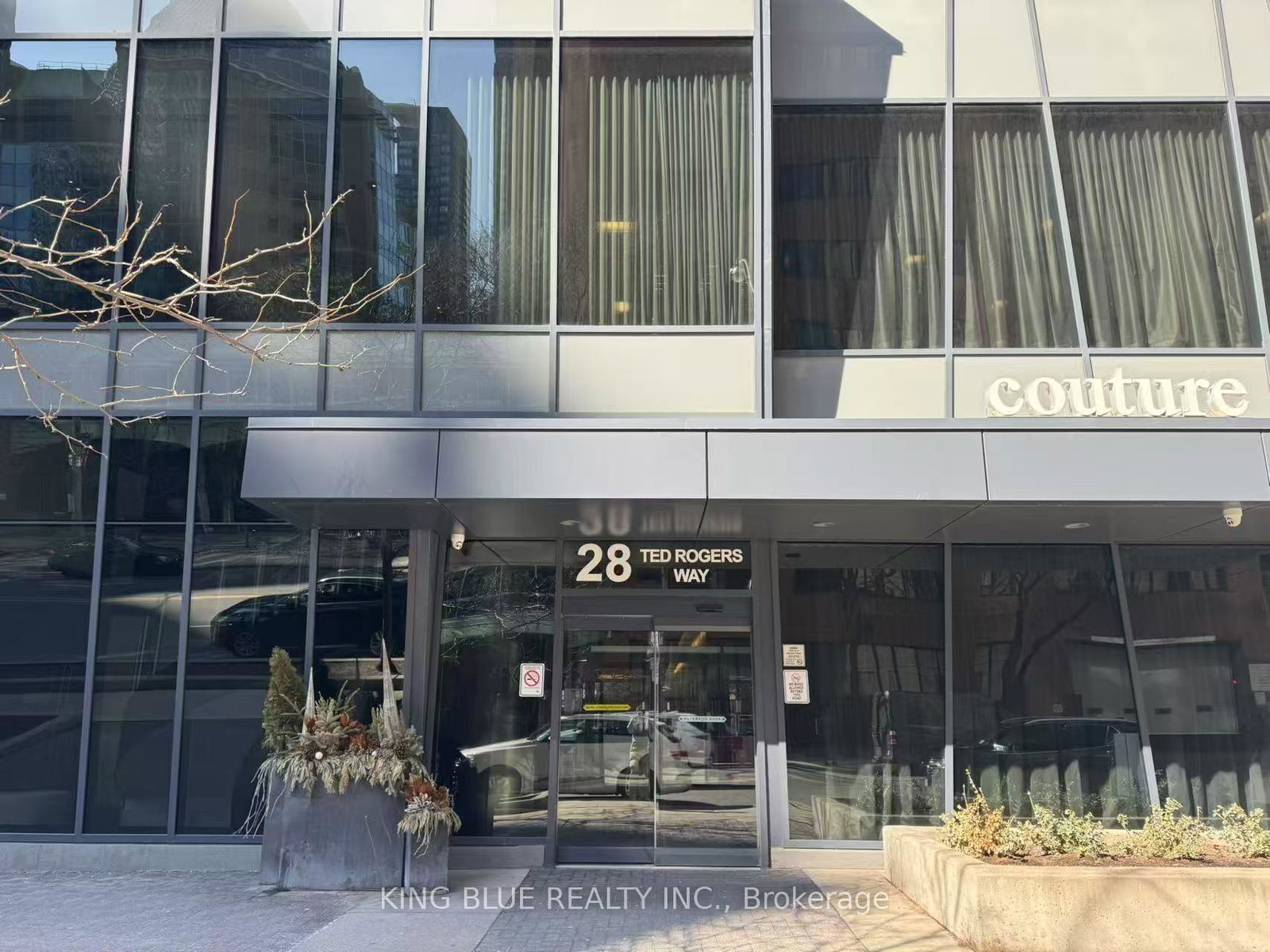28-ted-rogers-way-toronto-ontario-c12165792